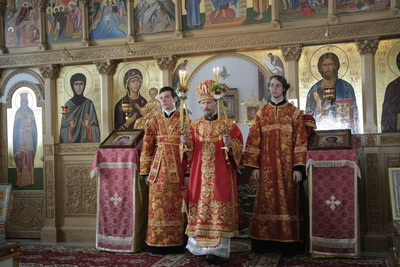 Средняя Литургия в Евфросиниевском храме